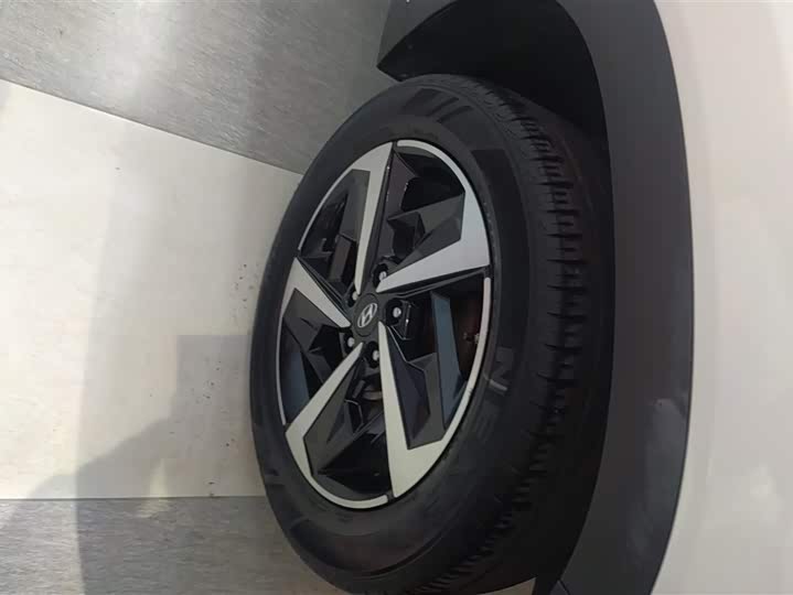 Фото 6 - Hyundai ix35 (Mufasa)