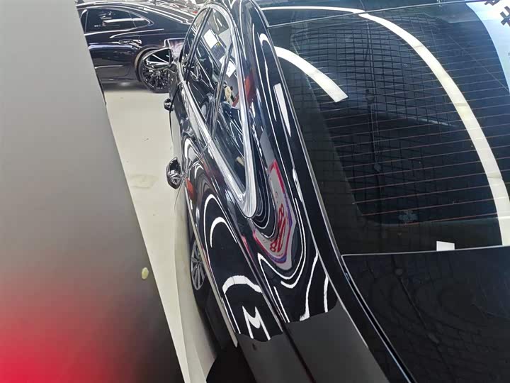 Фото 5 - Audi A6L