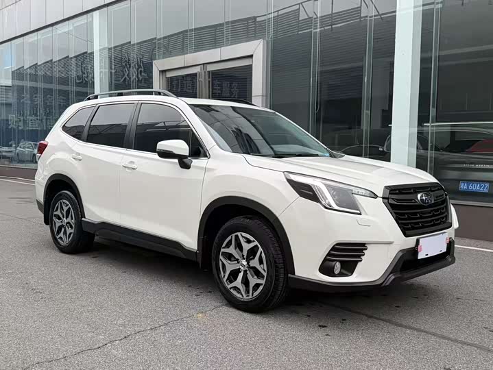 Фото 4 - Subaru Forester