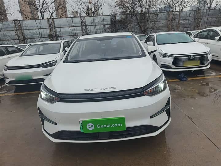 Фото 3 - Beijing EU5 Plus