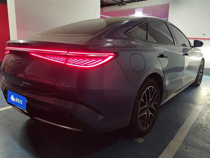 Фото 3 - BYD Seal