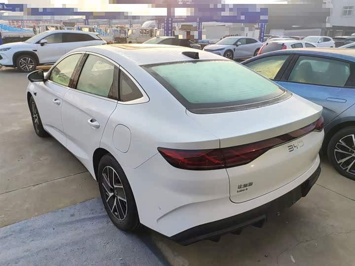 Фото 5 - BYD Qin L