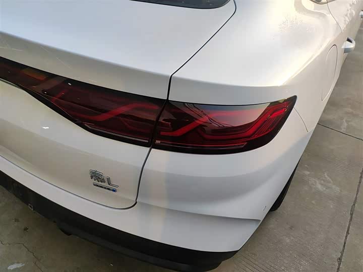 Фото 8 - BYD Qin L