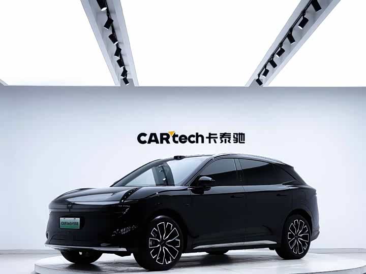 Фото 1 - Zeekr 7X