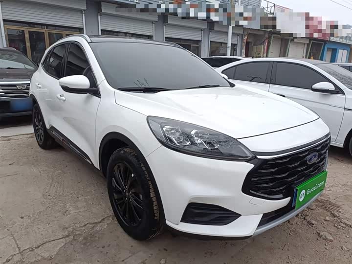 Фото 4 - Ford Escape