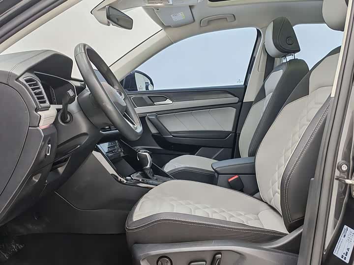 Фото 7 - Volkswagen Tayron