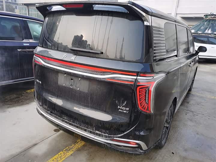 Фото 7 - Hongqi HQ9 Hybrid