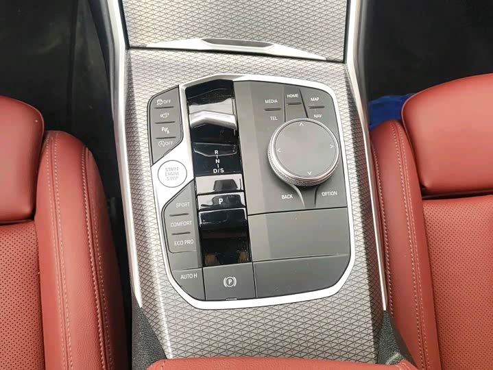 Фото 8 - BMW 3 Series