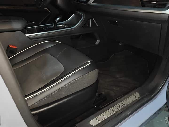 Фото 8 - Haval H6