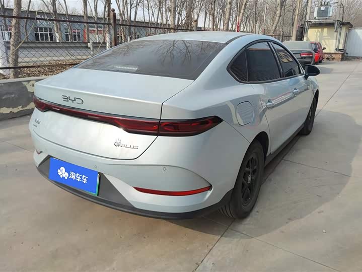 Фото 3 - BYD Qin Plus