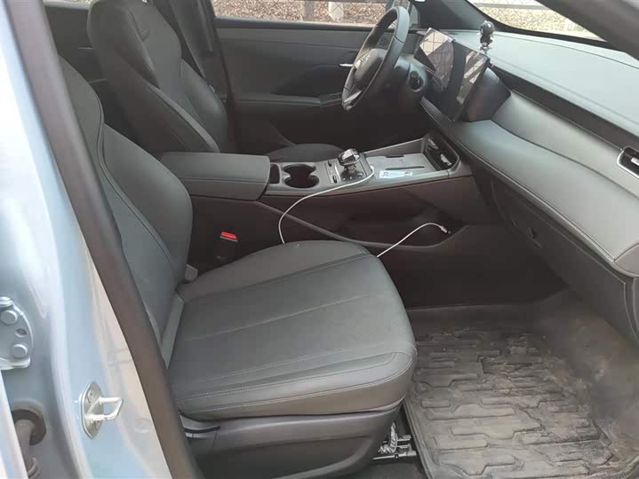 Фото 8 - BYD Qin Plus