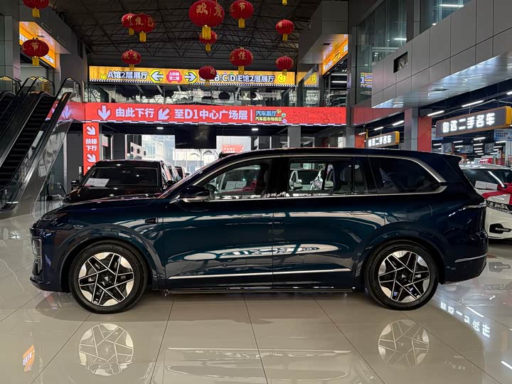 Фото 4 - Changan Deepal S09