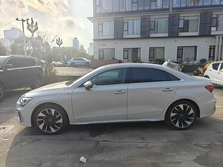 Фото 3 - Audi A3