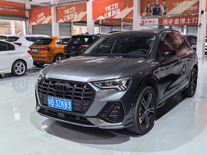 Фото 1 - Audi Q3