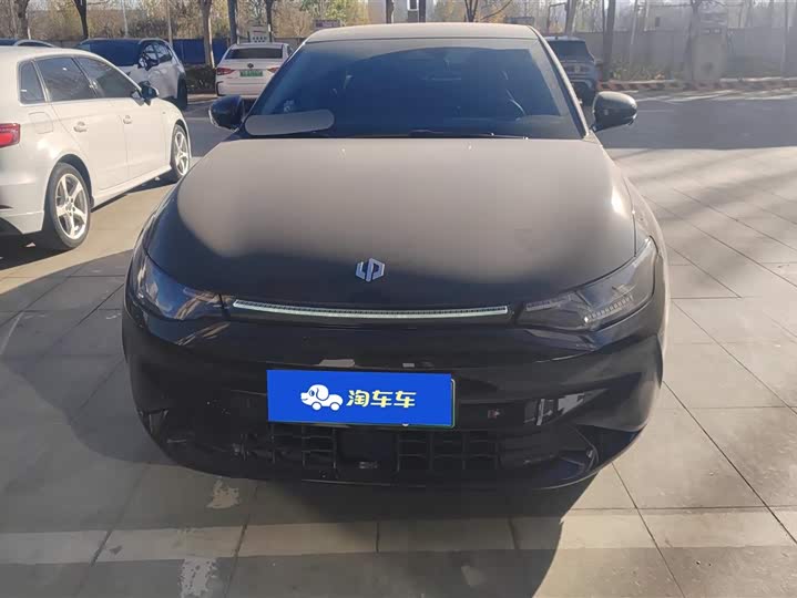 Фото 2 - Leapmotor C01