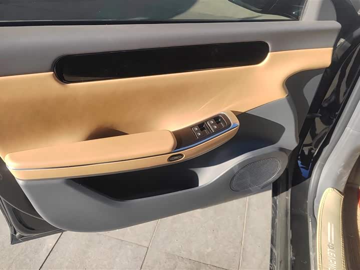 Фото 7 - Leapmotor C01