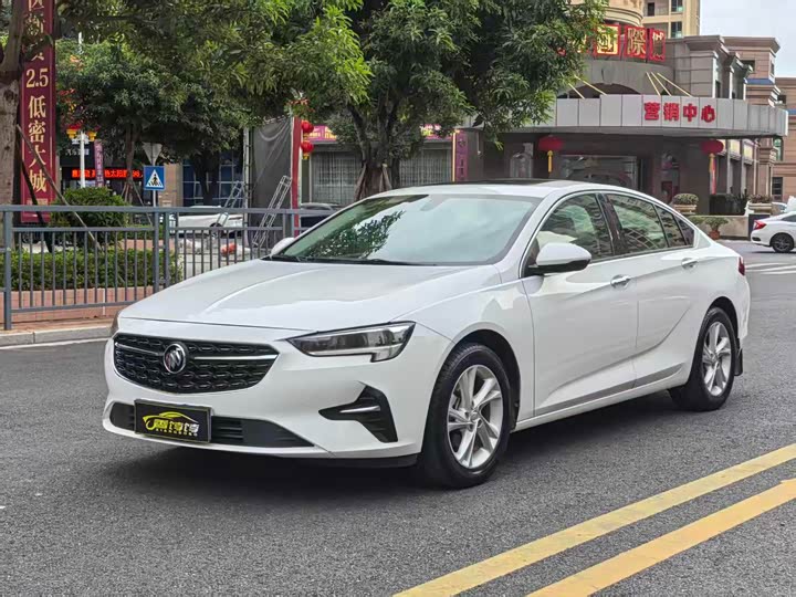 Фото 1 - Buick Regal