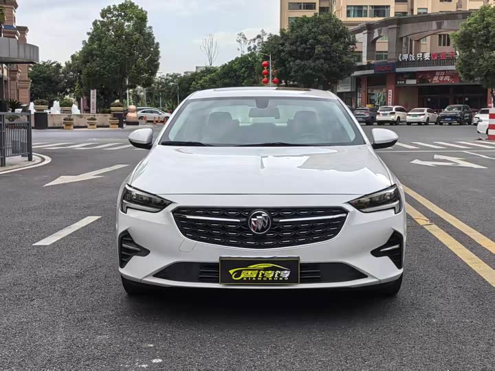 Фото 2 - Buick Regal