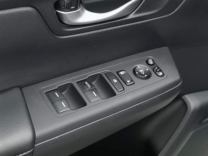 Фото 9 - Honda Breeze