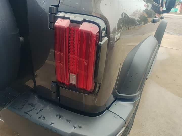 Фото 8 - Tank 300