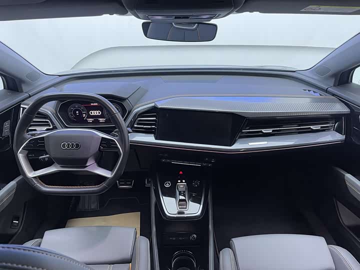 Фото 9 - Audi Q4 e-tron