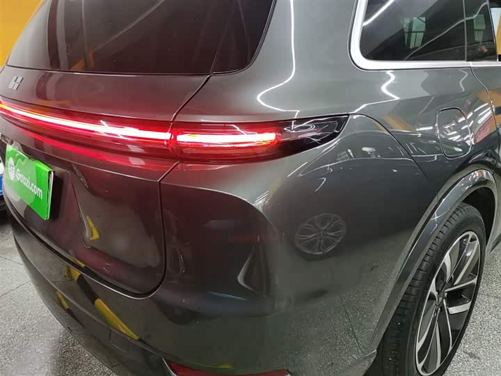 Фото 8 - LiXiang L9