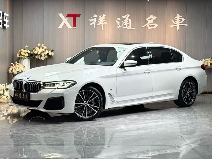 Фото 1 - BMW 5 Series