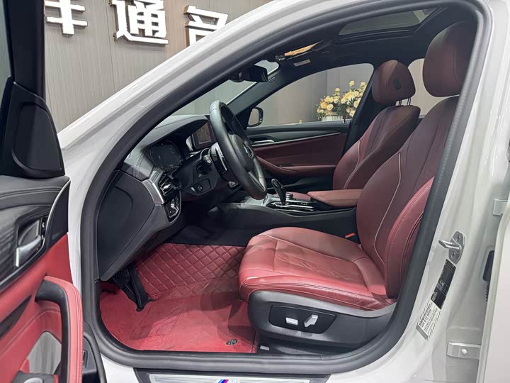 Фото 5 - BMW 5 Series