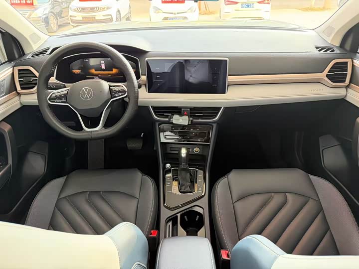 Фото 6 - Volkswagen Tharu