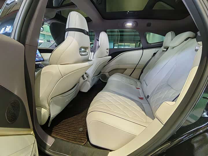 Фото 9 - Avatr 11