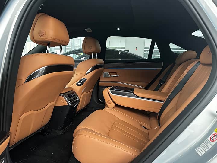 Фото 8 - BYD Han L