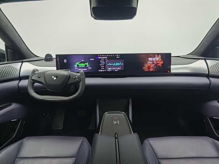 Фото 5 - Geely Jiyue 01