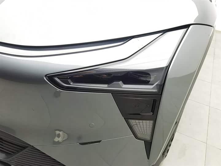 Фото 7 - Geely Jiyue 01