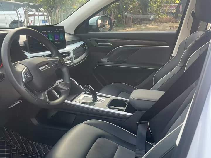 Фото 8 - Haval H6