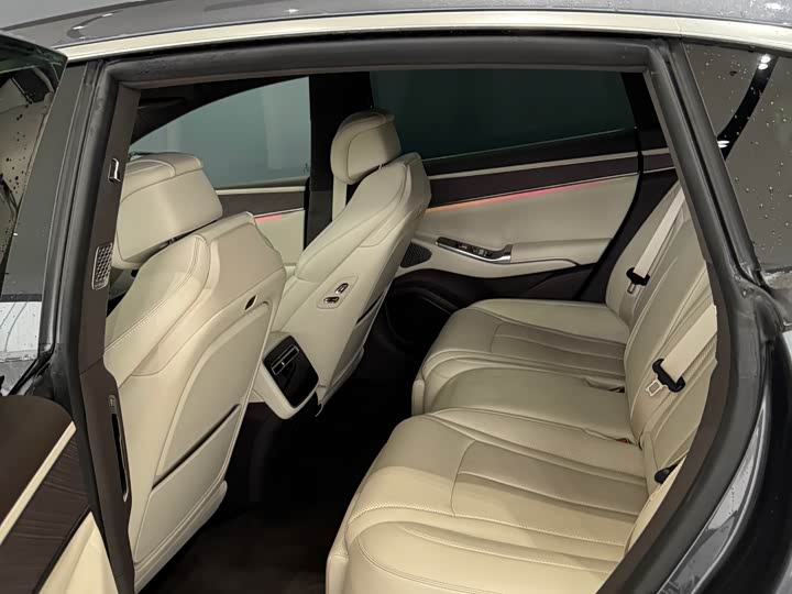 Фото 5 - Denza Z9