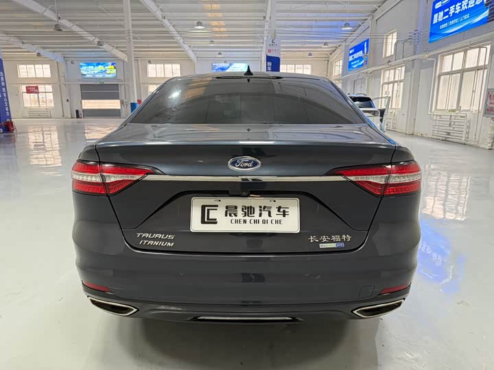 Фото 5 - Ford Taurus