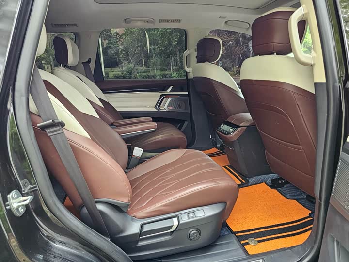 Фото 7 - Maxus Territory