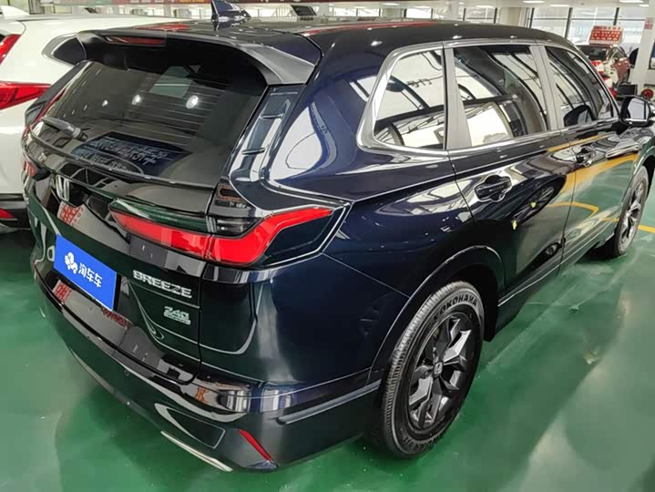 Фото 3 - Honda Breeze