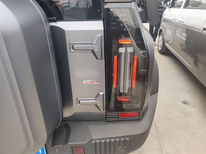 Фото 8 - Jetour T2