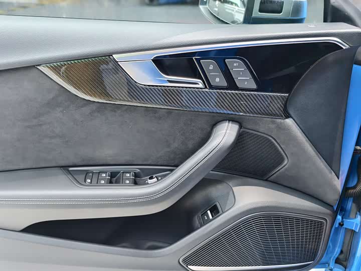 Фото 7 - Audi RS 5