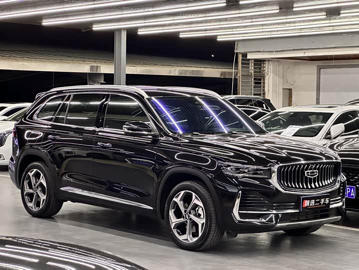 Фото 3 - Geely Monjaro