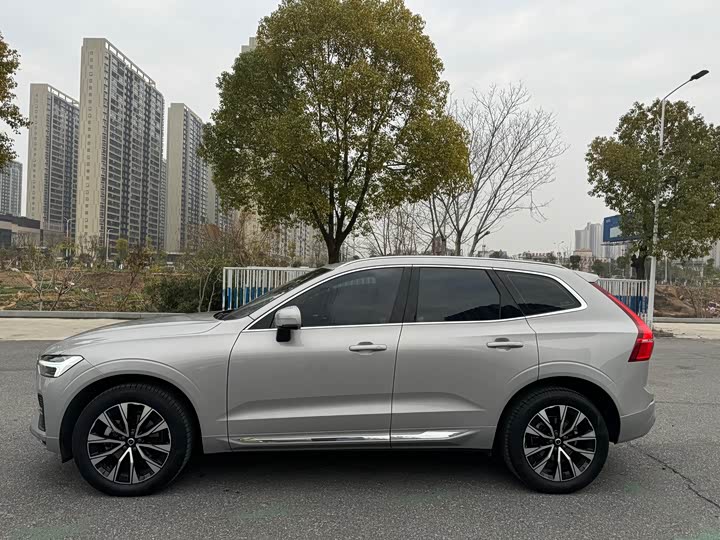 Фото 3 - Volvo XC60