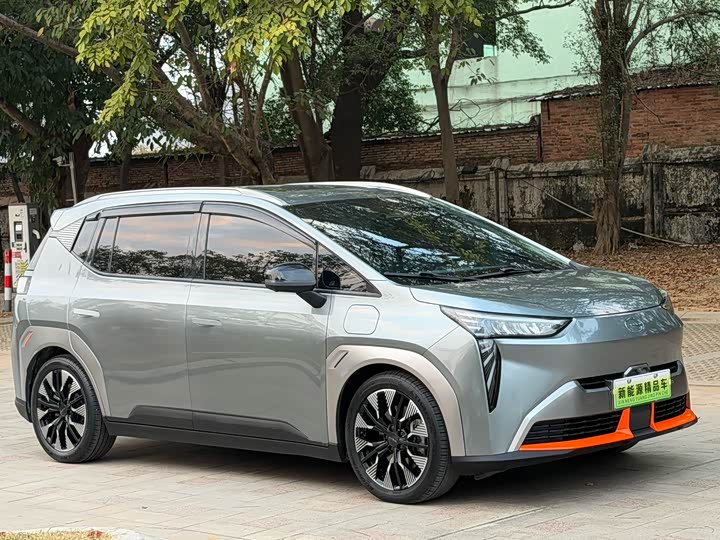 Фото 2 - GAC Aion Y