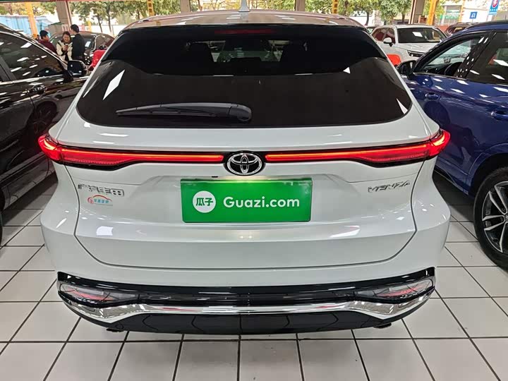 Фото 6 - Toyota Venza