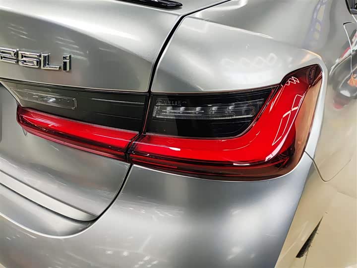 Фото 8 - BMW 3 Series