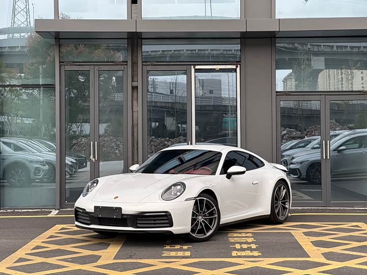 Фото 1 - Porsche 911