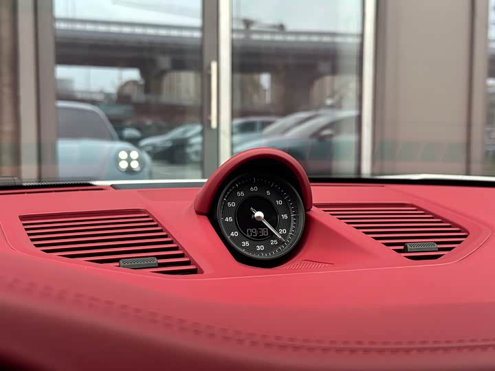 Фото 8 - Porsche 911