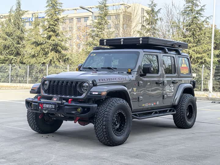 Фото 1 - Jeep Wrangler