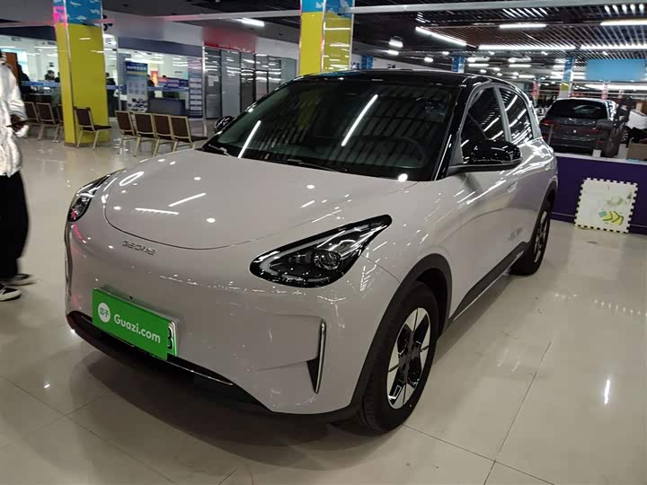 Фото 1 - Geely Galaxy Geome