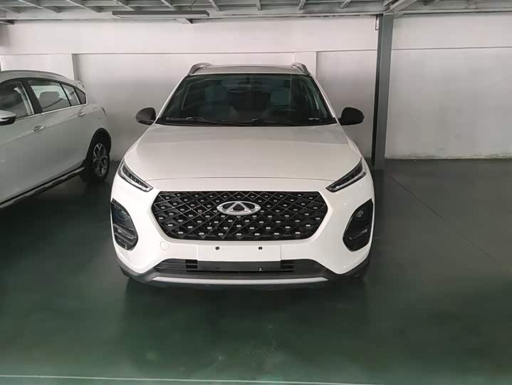 Фото 2 - Chery Tiggo 3x